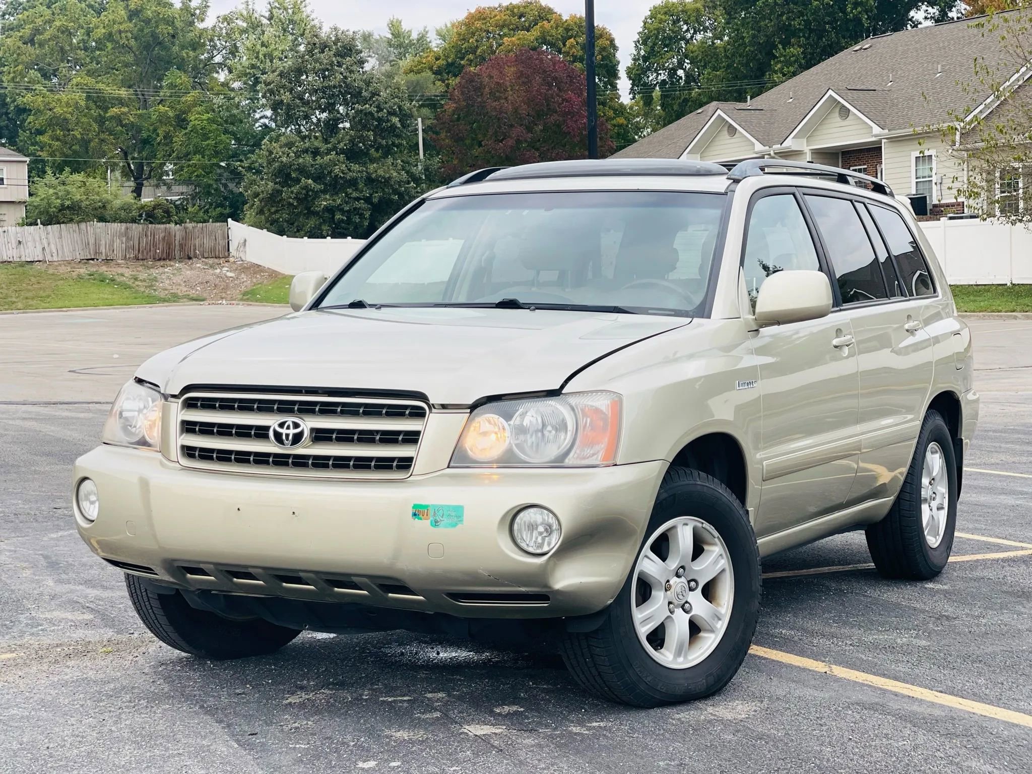 Used 2001 Toyota Highlander 2WD V6 image 1