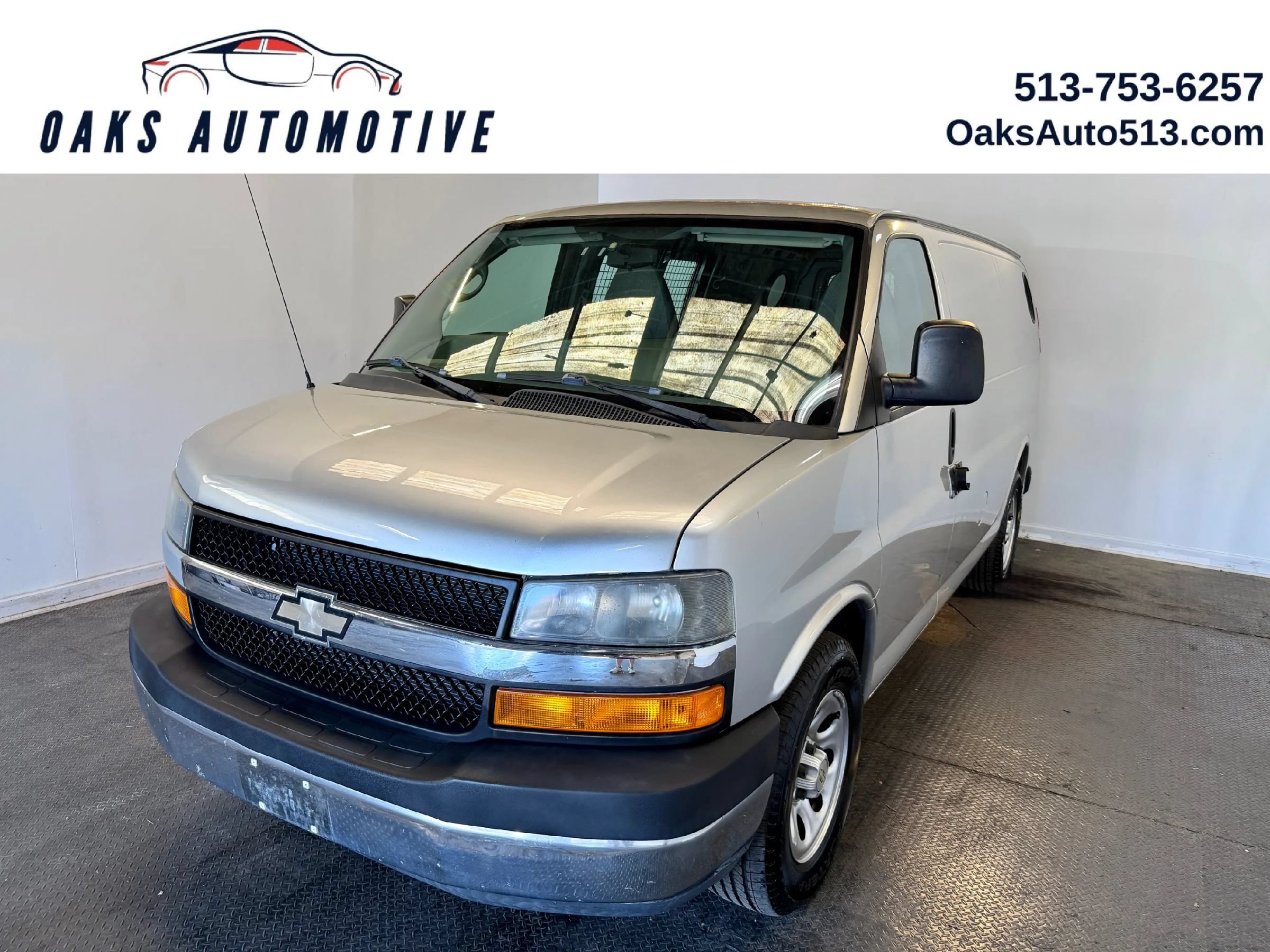 Used 2012 Chevrolet Express 1500 AWD w/ Power Package image 1