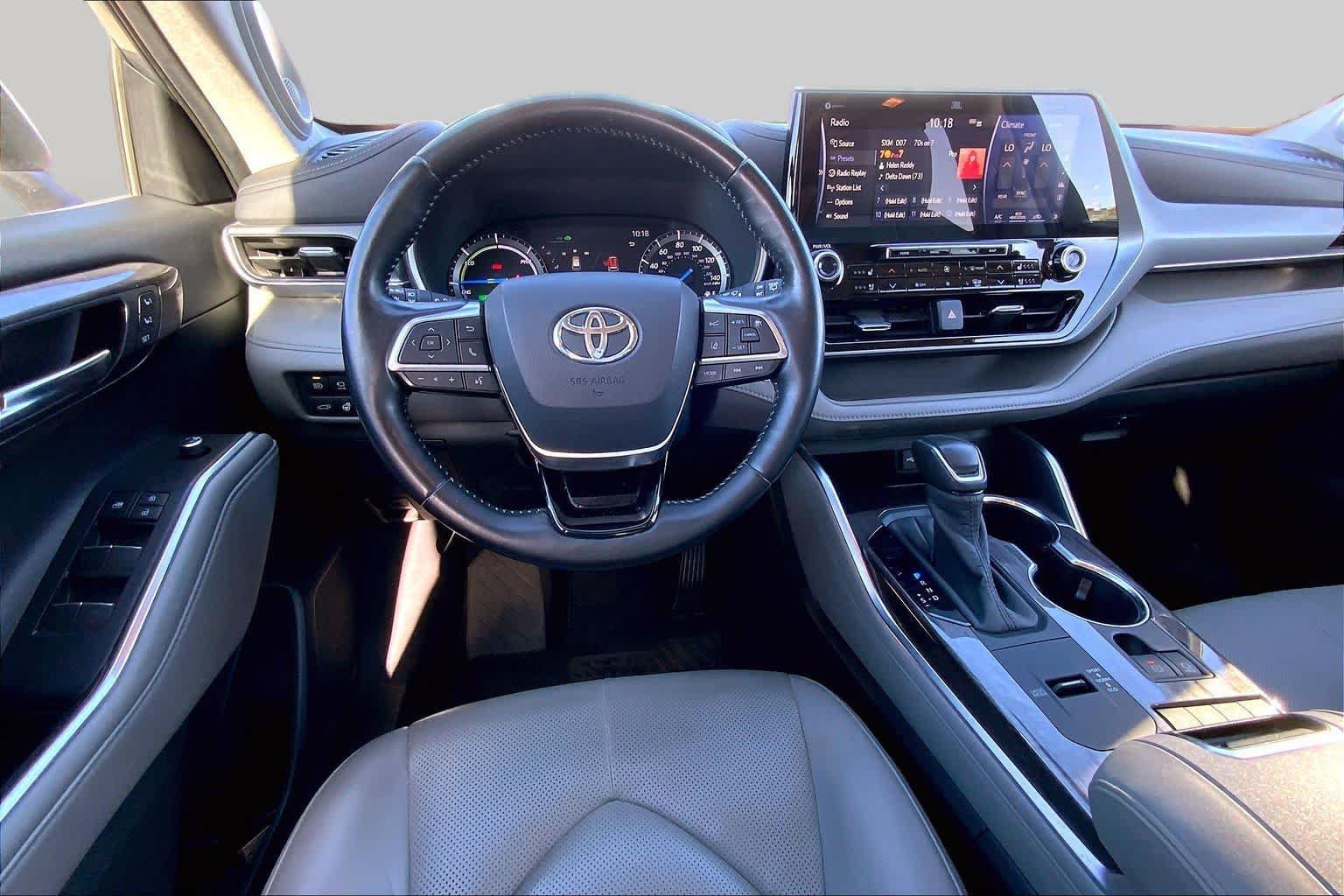 Used 2020 Toyota Highlander Platinum AWD/4WD image 12