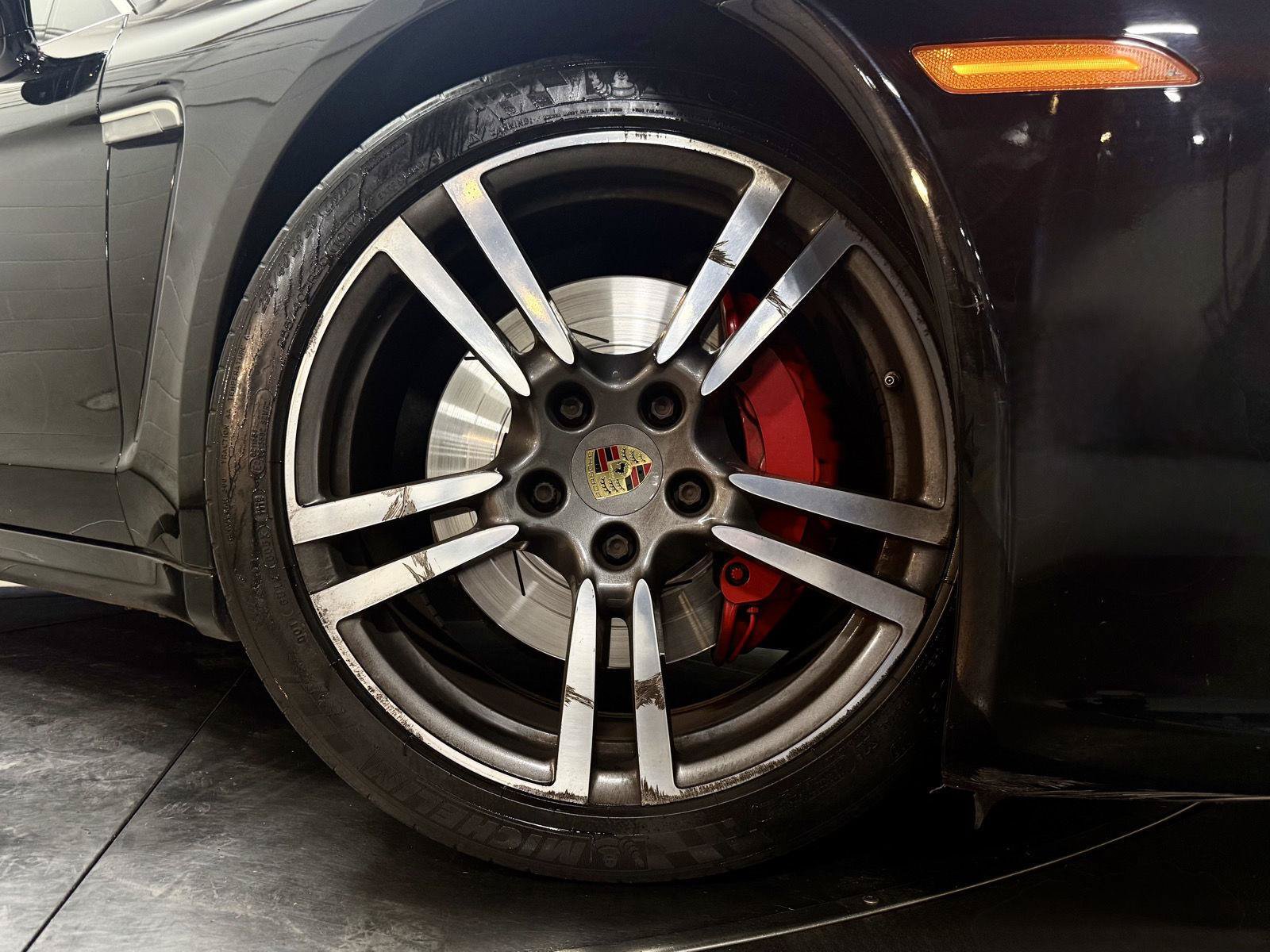 Used 2015 Porsche Panamera 4S AWD/4WD image 9
