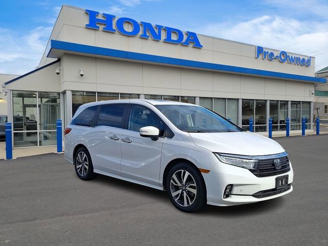 Used 2024 Honda Odyssey Touring image 3