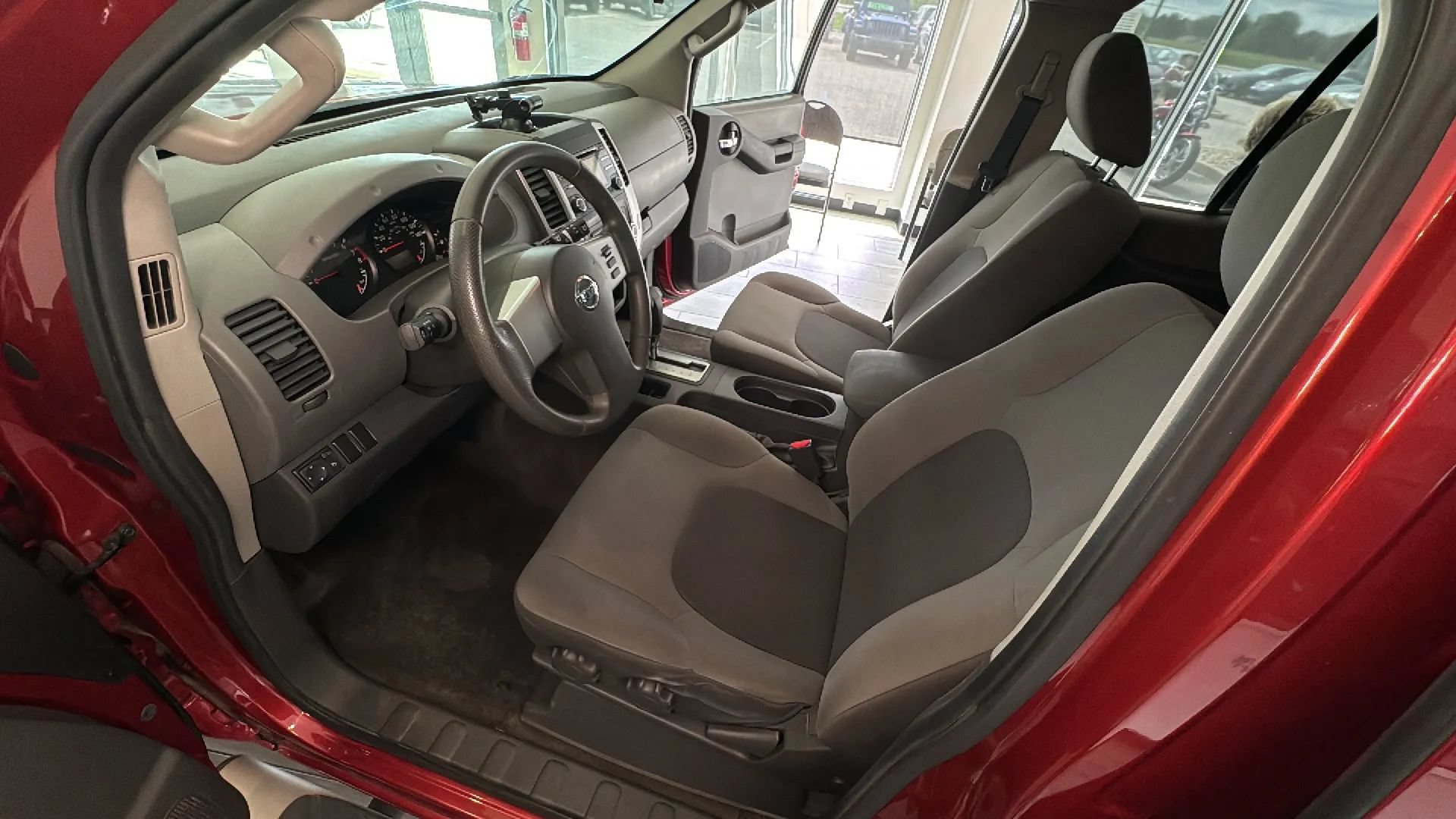 Used 2013 Nissan Xterra S w/ Value Package RWD image 25