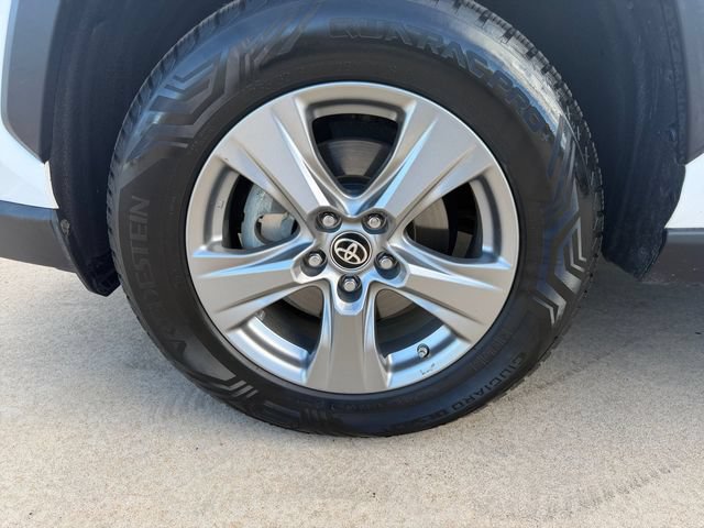 Certified 2024 Toyota RAV4 LE AWD/4WD image 25