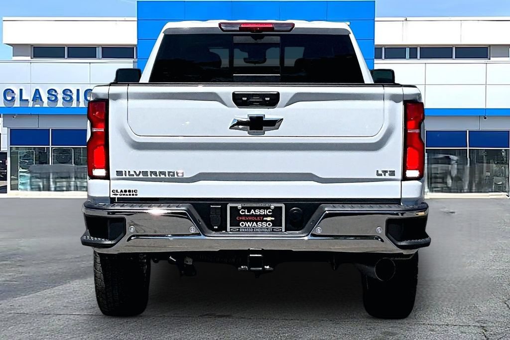 New 2026 Chevrolet Silverado 2500 LTZ w/ LTZ Premium Texas Edition AWD/4WD image 4