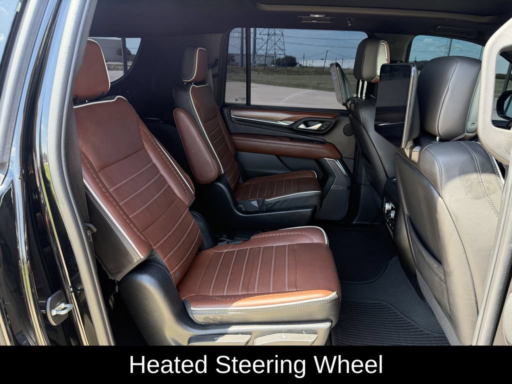 Used 2024 GMC Yukon XL Denali Ultimate AWD/4WD image 37