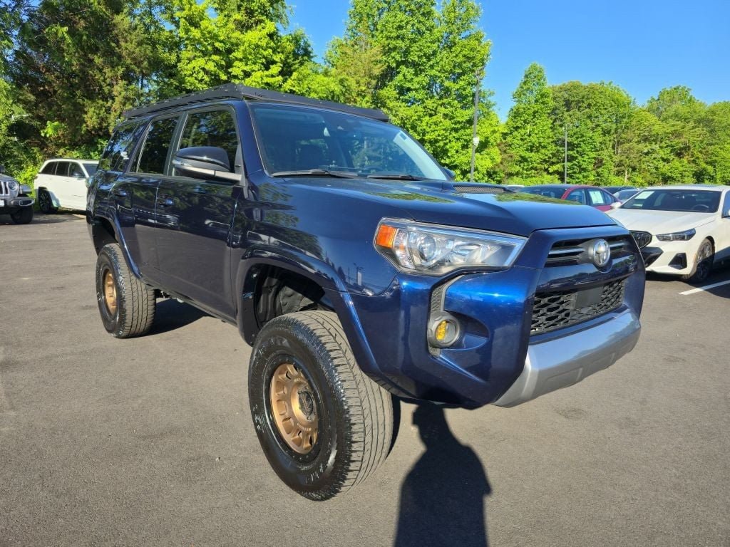 Used 2024 Toyota 4Runner TRD Off-Road Premium w/ Moonroof Package AWD/4WD image 3