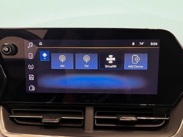 Certified 2025 Chevrolet Trax LT w/ LT Convenience Package FWD image 21