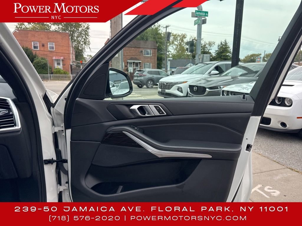 Used 2023 BMW X5 sDrive40i image 12