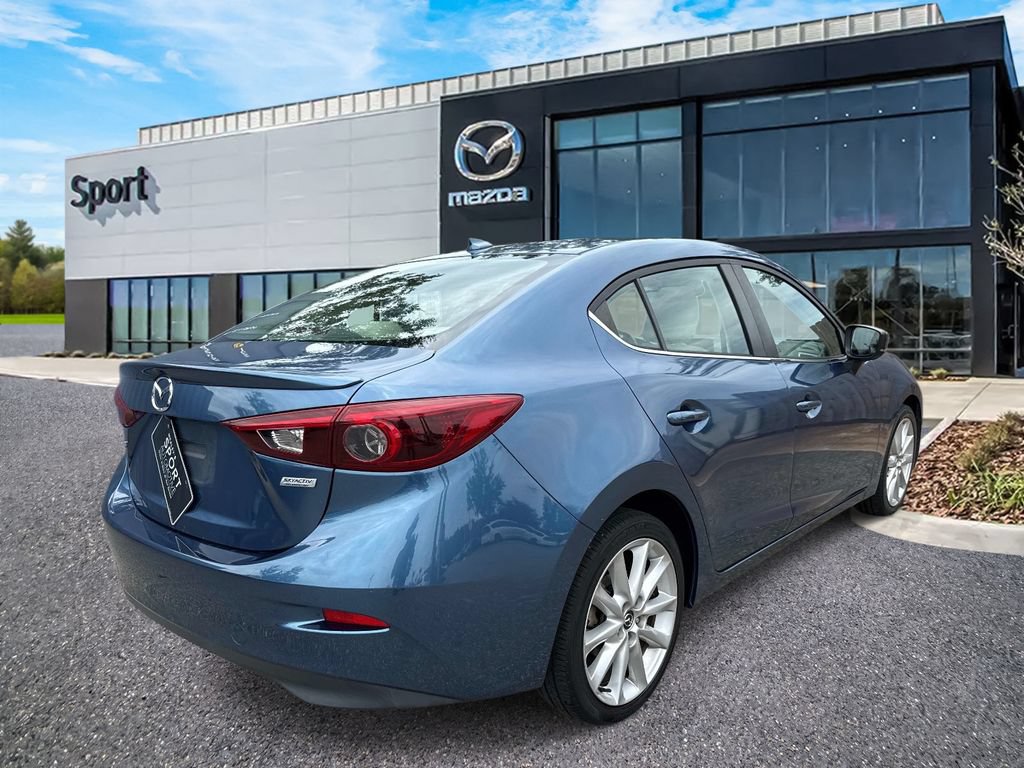 Used 2017 MAZDA MAZDA3 Grand Touring w/ Premium Equipment Package FWD image 3