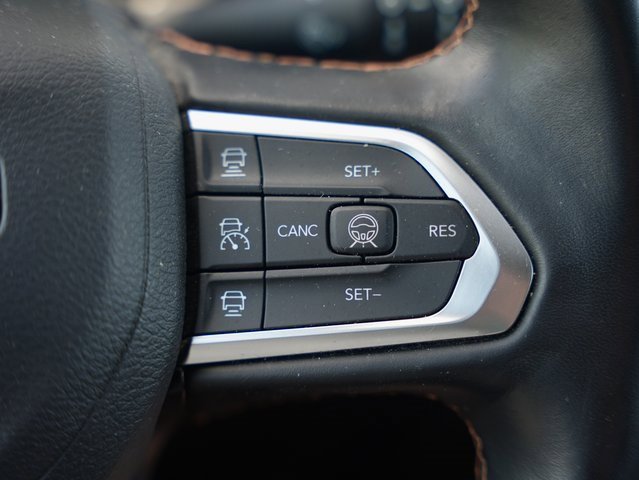 Used 2022 Jeep Compass Limited w/ (RED) Package image 18