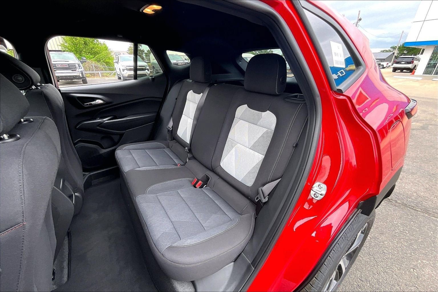 New 2026 Chevrolet Trax RS w/ Driver Confidence Package FWD image 10