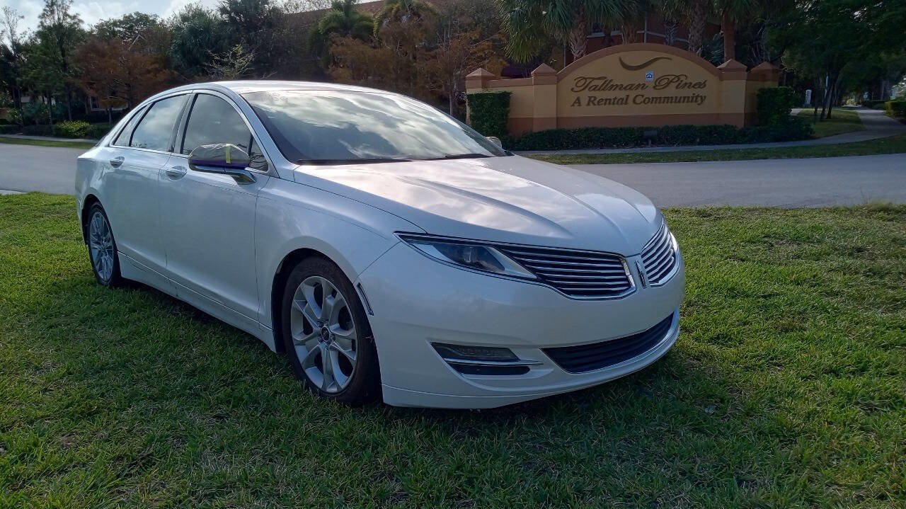 Used 2015 Lincoln MKZ w/ Equipment Group 101A Select image 4