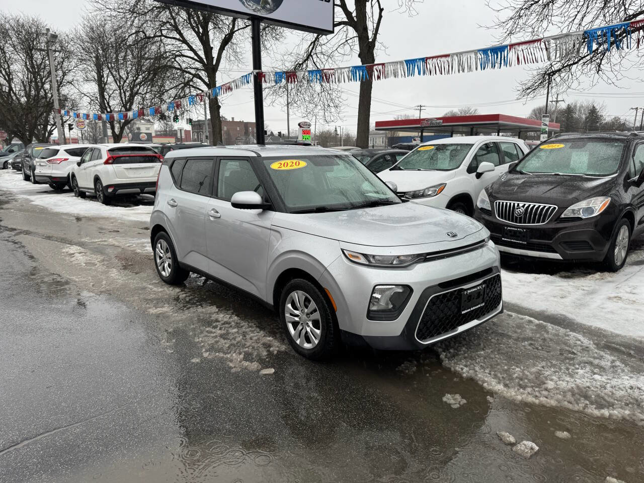 Used 2020 Kia Soul LX image 1