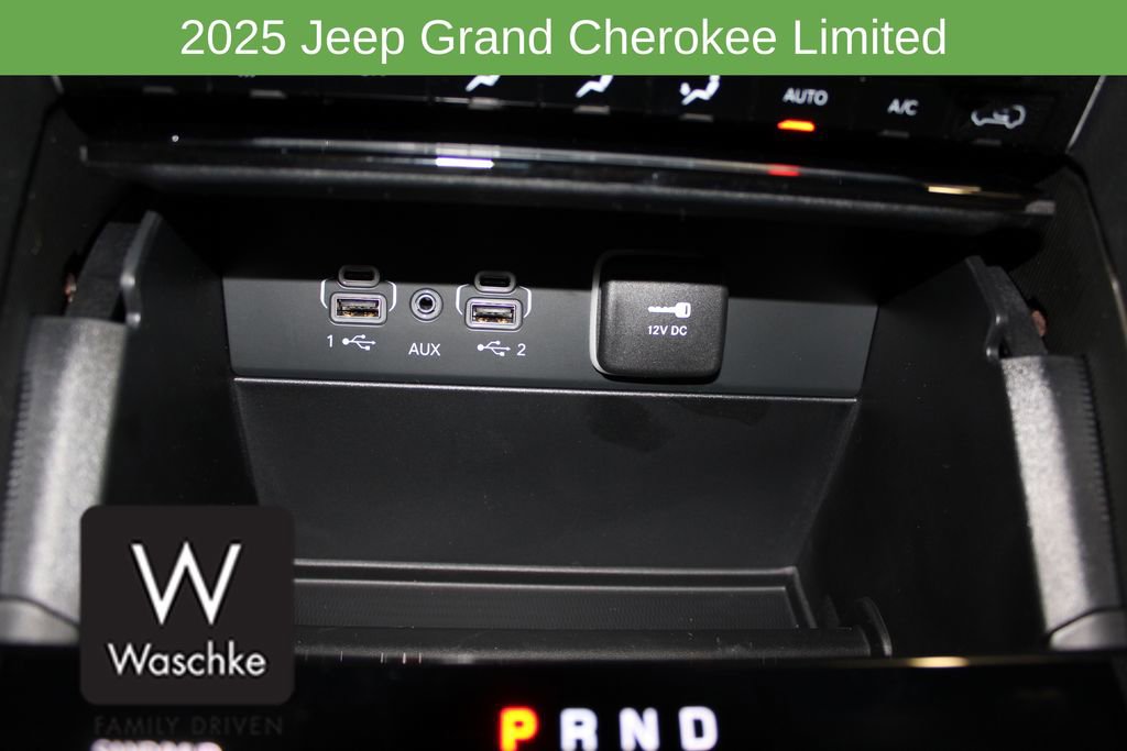New 2025 Jeep Grand Cherokee Limited w/ Trailer Tow Package image 29