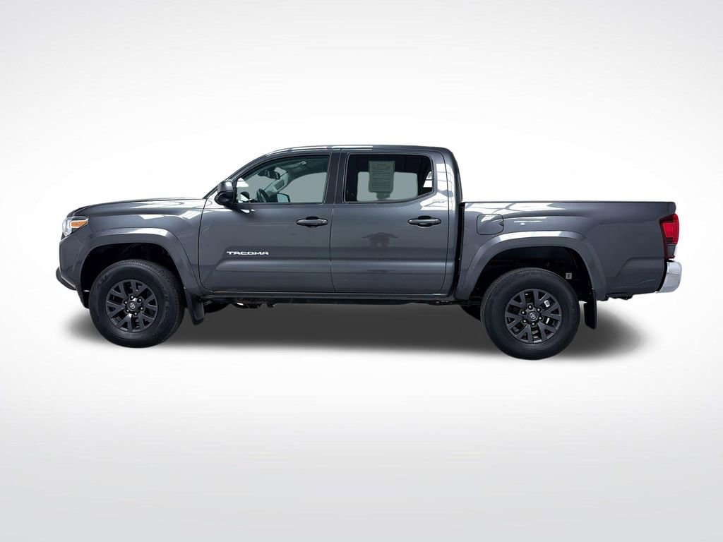 Certified 2023 Toyota Tacoma SR5 AWD/4WD image 12