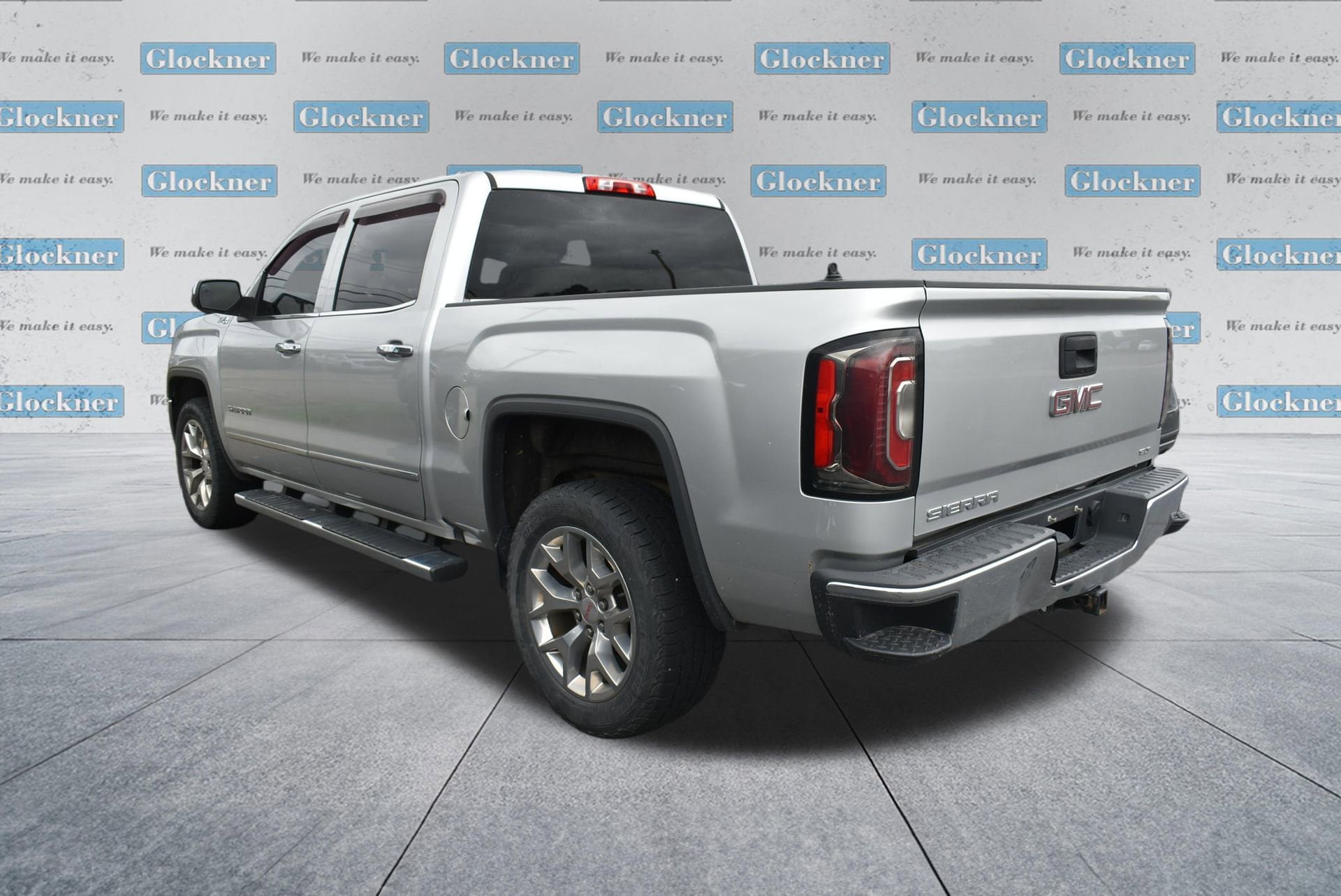 Used 2018 GMC Sierra 1500 SLT w/ SLT Premium Package AWD/4WD image 14