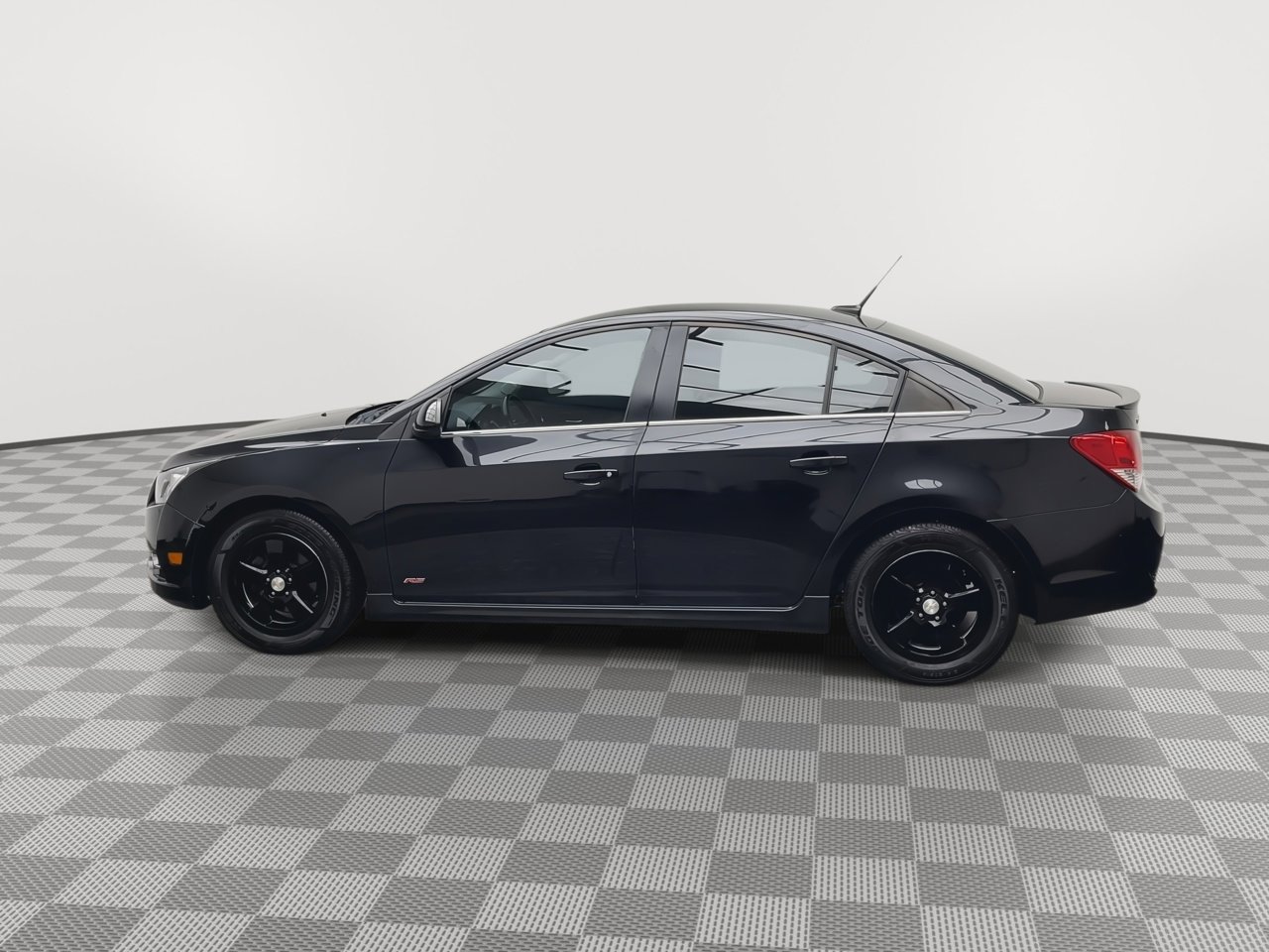 Used 2014 Chevrolet Cruze LT w/ RS Package FWD image 30