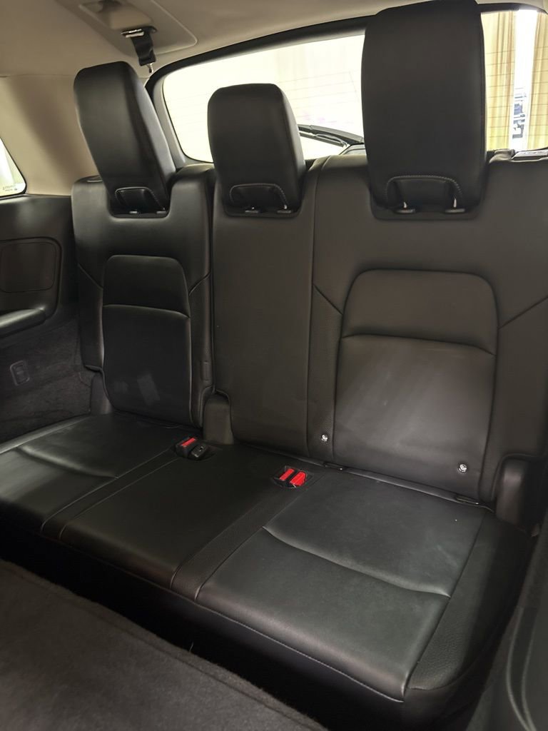 Used 2023 Nissan Pathfinder SL w/ Cargo Package AWD/4WD image 21