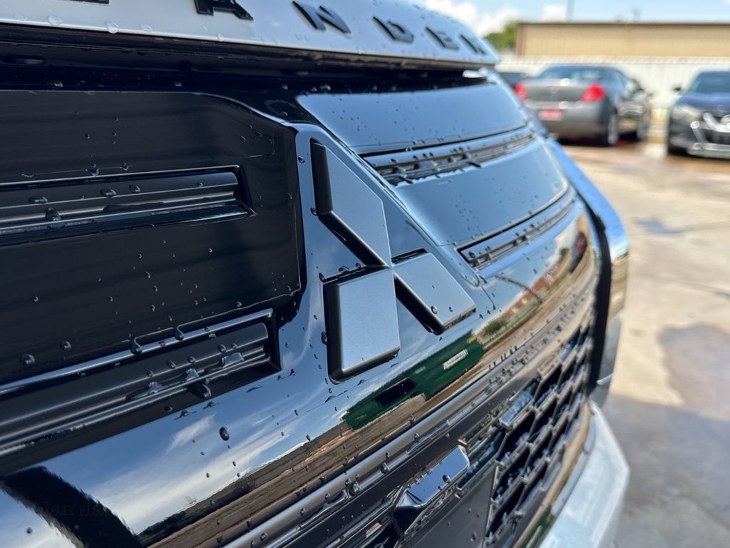 New 2026 Mitsubishi Outlander AWD image 56