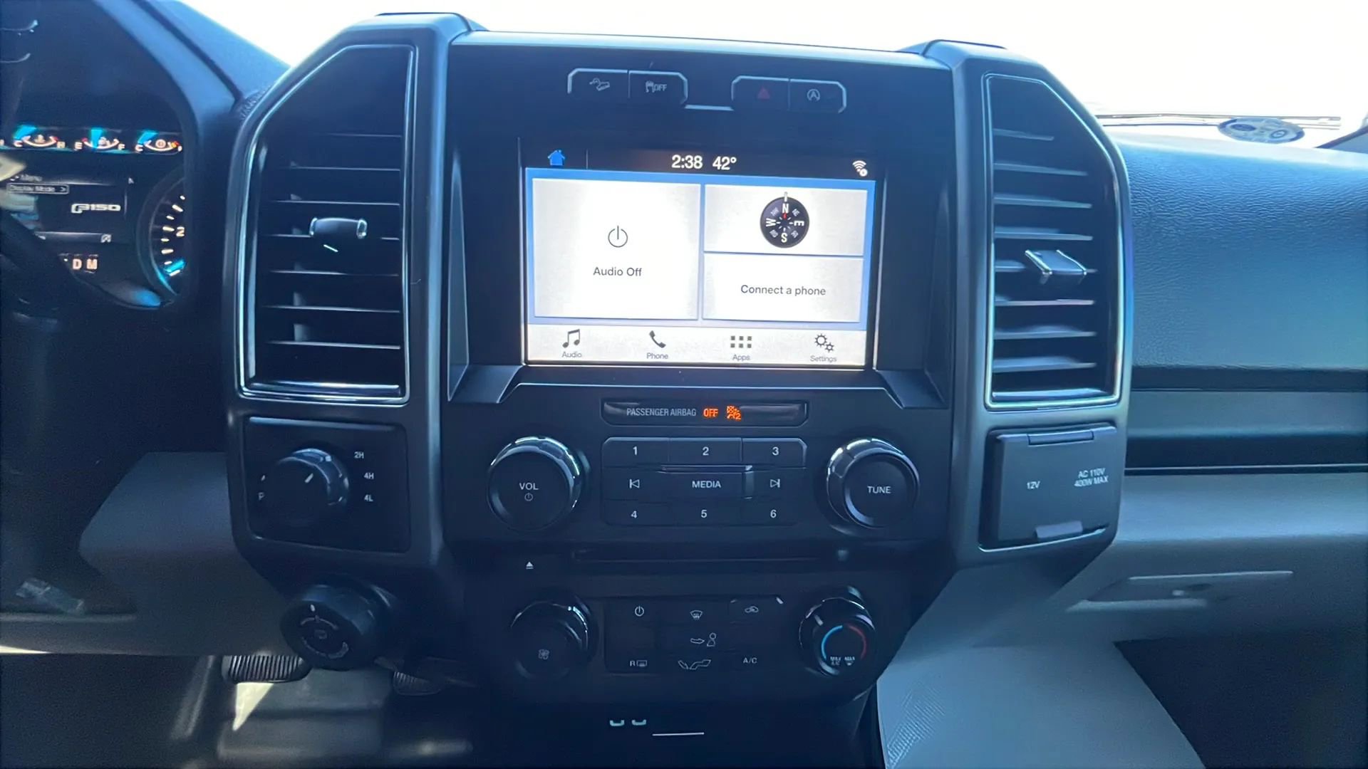 Used 2017 Ford F150 XLT w/ Equipment Group 302A Luxury image 18