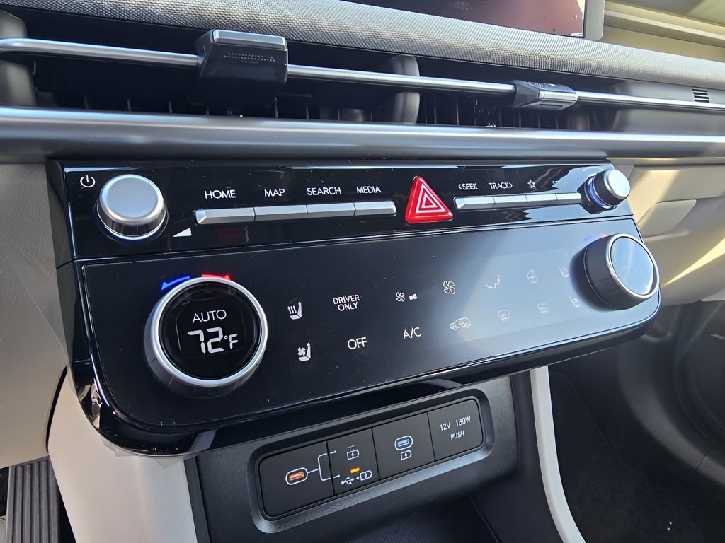 New 2026 Hyundai Tucson Limited image 22