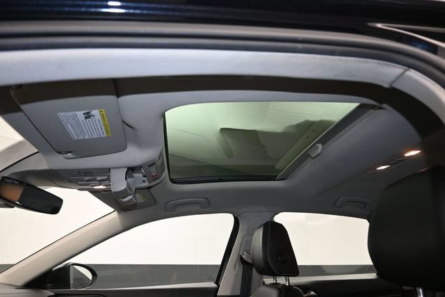 Used 2023 Volkswagen Jetta SE FWD image 19