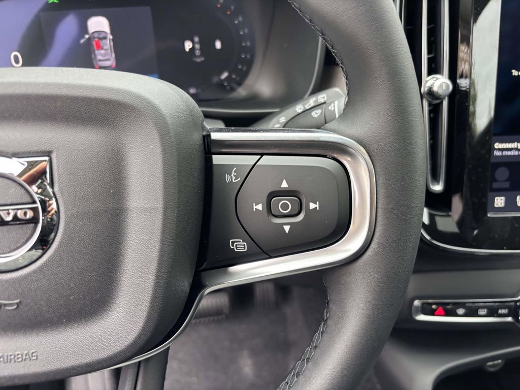 New 2026 Volvo XC40 B5 Plus w/ Protection Package Premier image 18