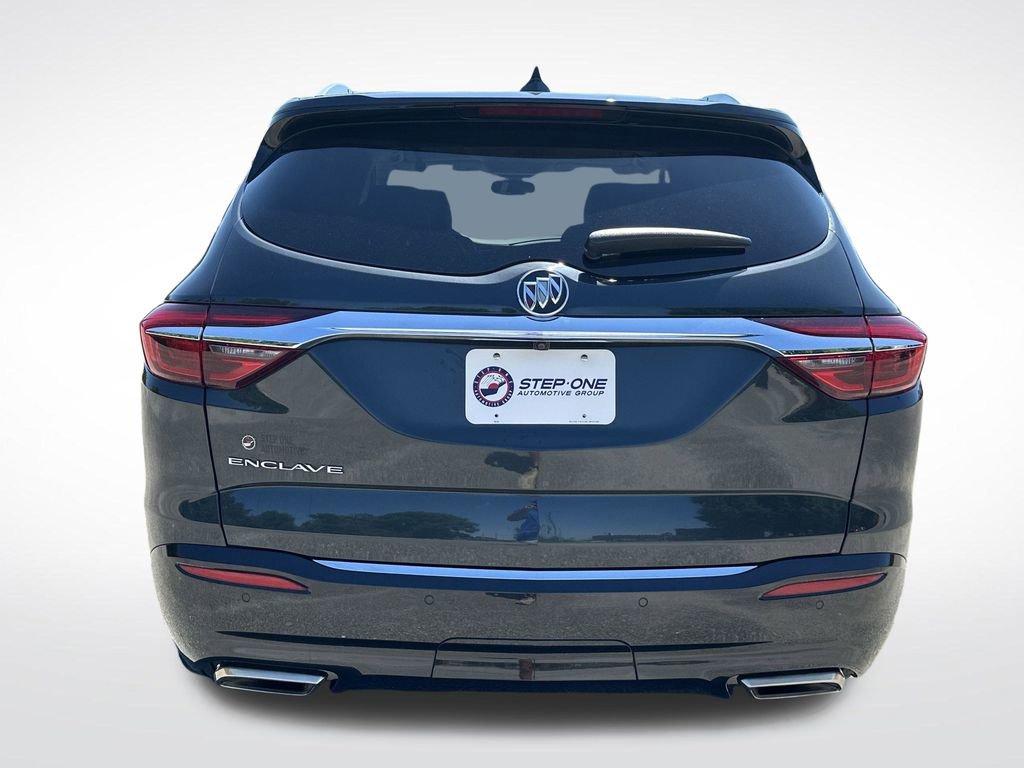 Used 2021 Buick Enclave Essence FWD image 5