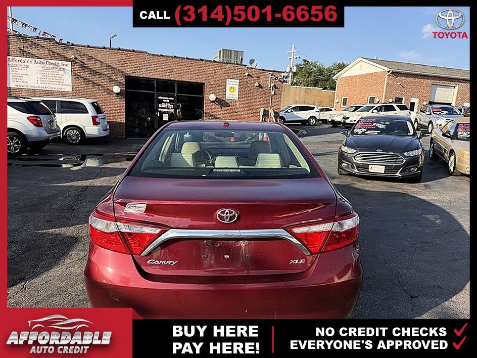 Used 2016 Toyota Camry XLE FWD image 4