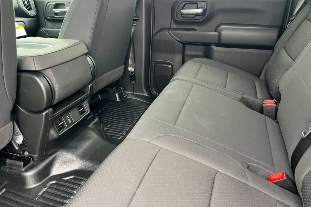 New 2026 GMC Sierra 3500 Pro w/ 1SA Pro Safety Plus Package image 9