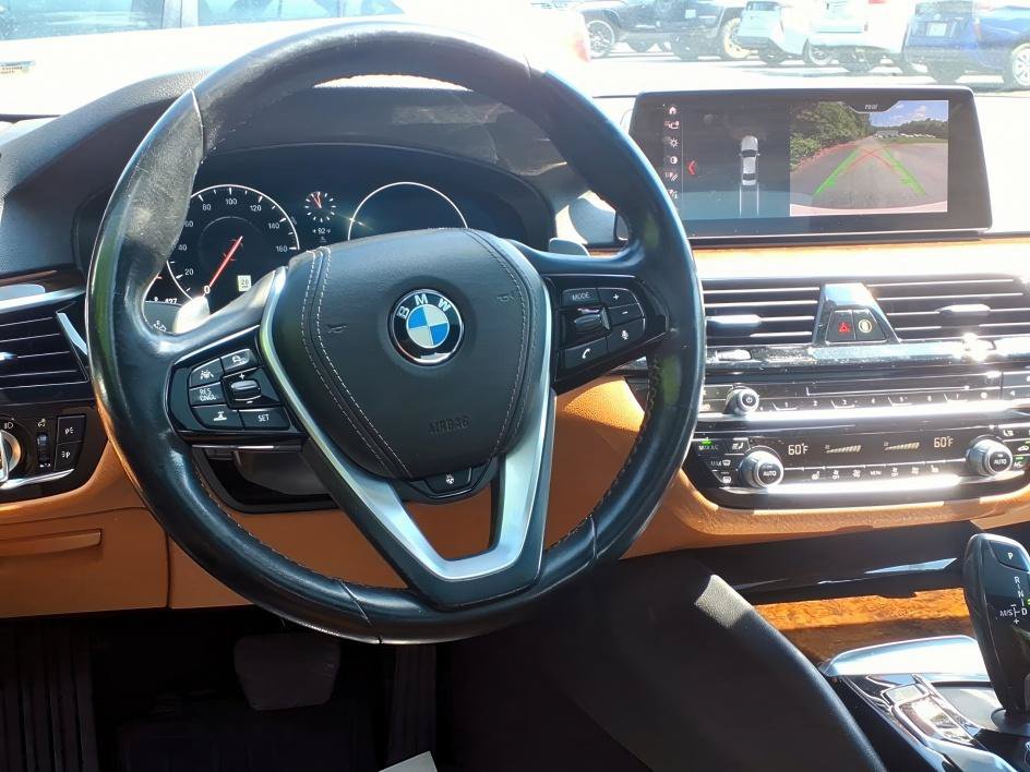Used 2019 BMW 540i xDrive w/ Executive Package AWD/4WD image 12
