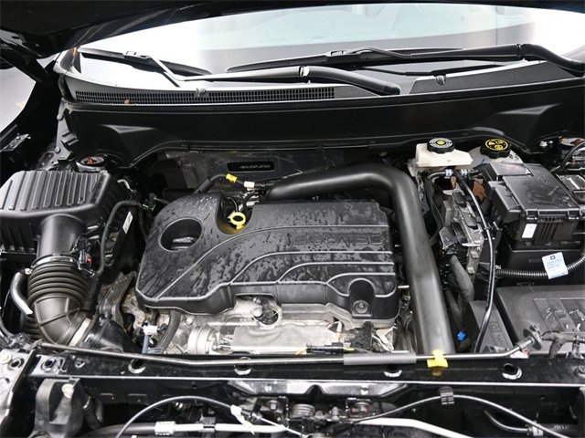 Used 2023 GMC Terrain SLT w/ Infotainment Package II image 30