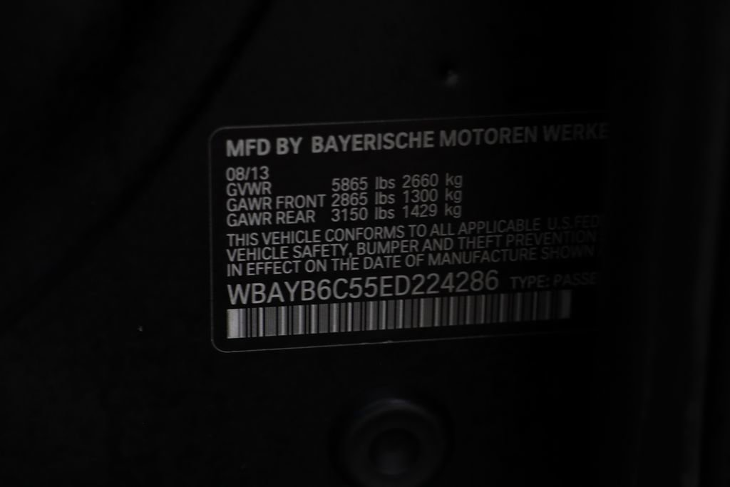 Used 2014 BMW 750i xDrive image 25