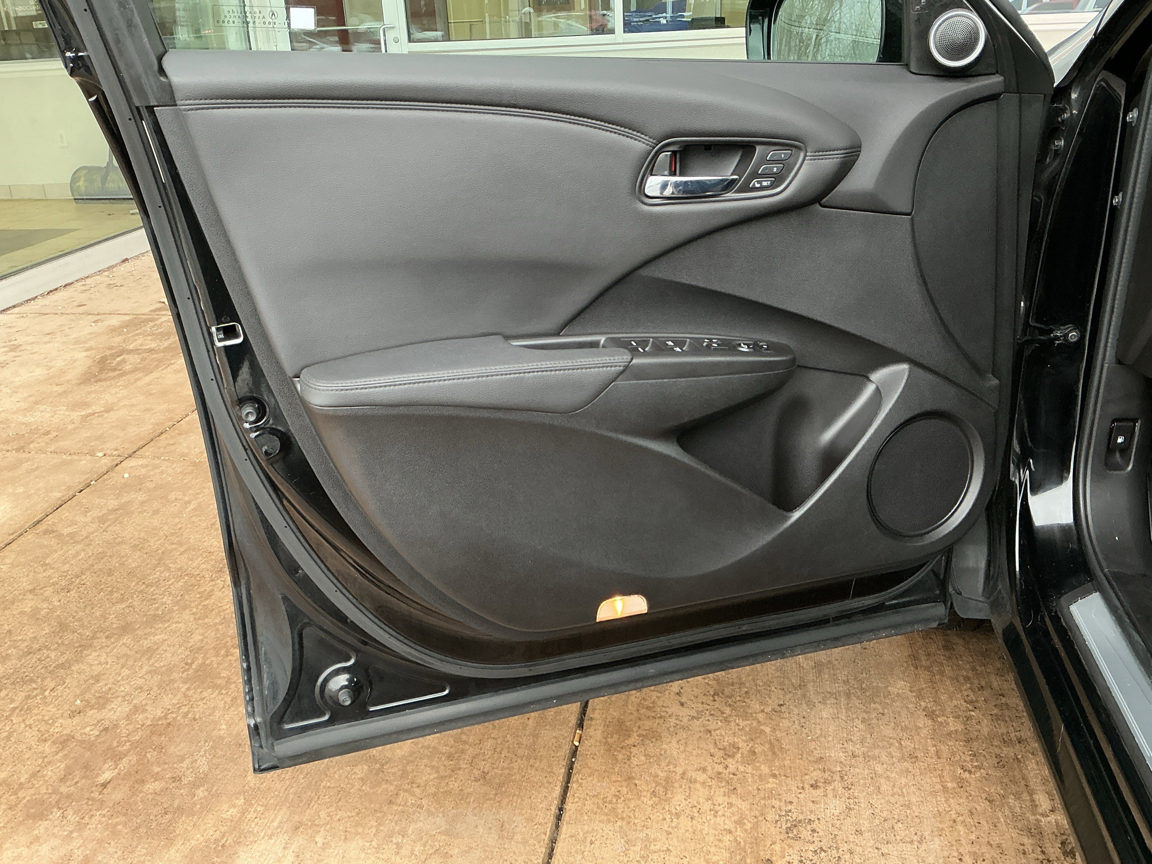 Used 2016 Acura RDX FWD w/ Technology Package image 14