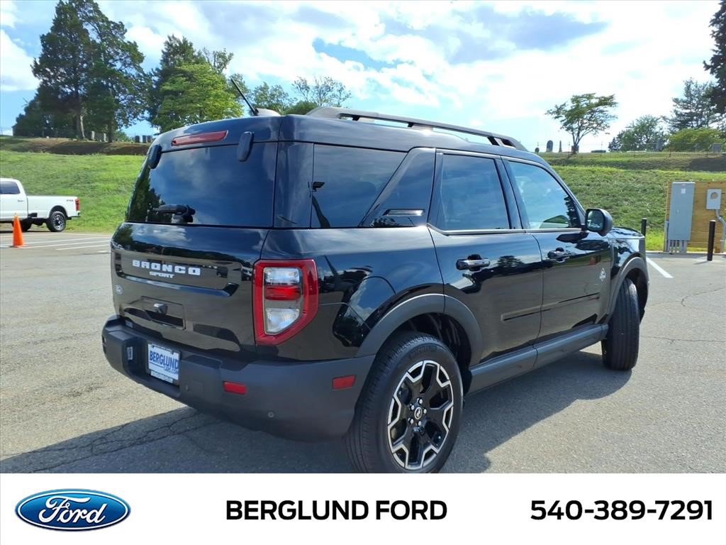 New 2026 Ford Bronco Sport Outer Banks w/ Outer Banks Tech Package+ AWD/4WD image 4