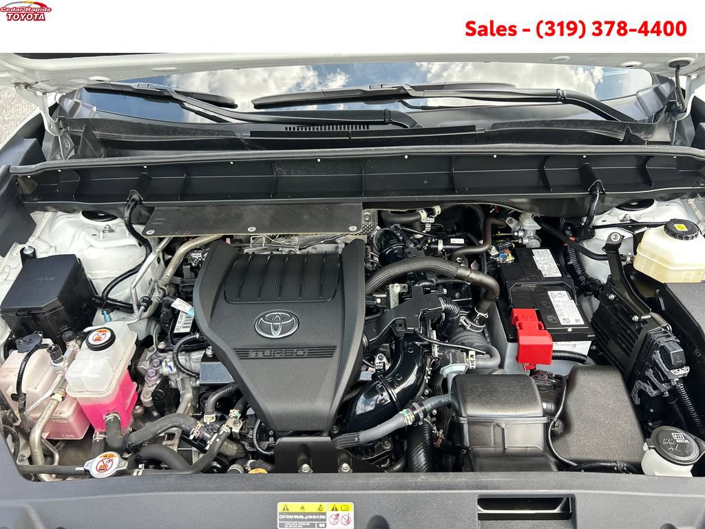 Certified 2024 Toyota Highlander Platinum AWD/4WD image 21