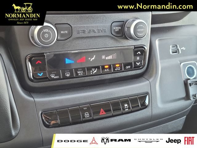 Used 2024 RAM ProMaster 2500 w/ Convenience Group FWD image 11
