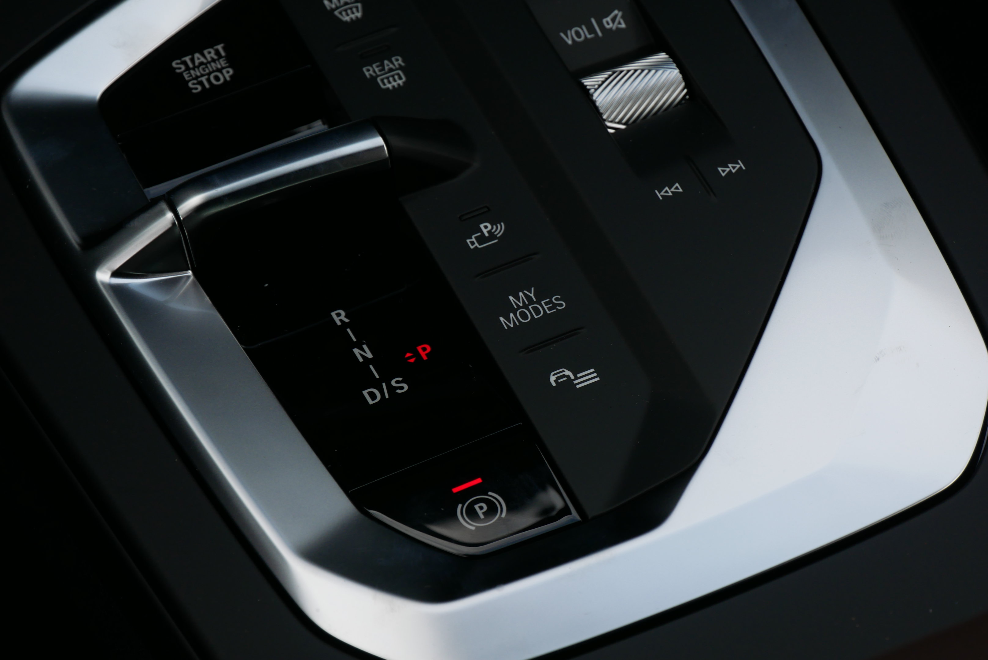 New 2026 BMW 228i w/ Technology Package FWD image 21