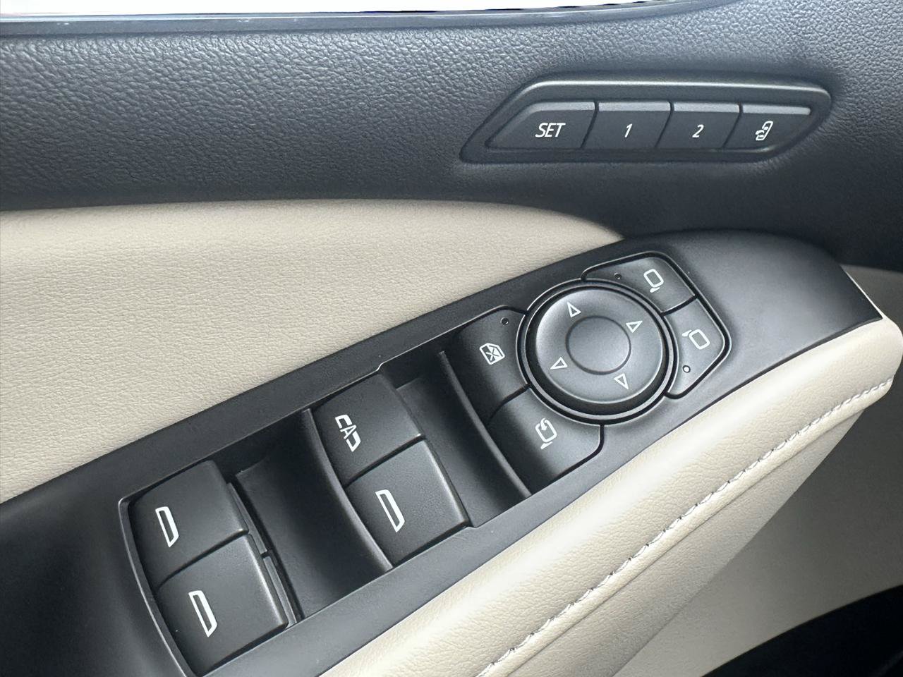 Used 2021 Buick Enclave Premium w/ Sun and Sites Package FWD image 55