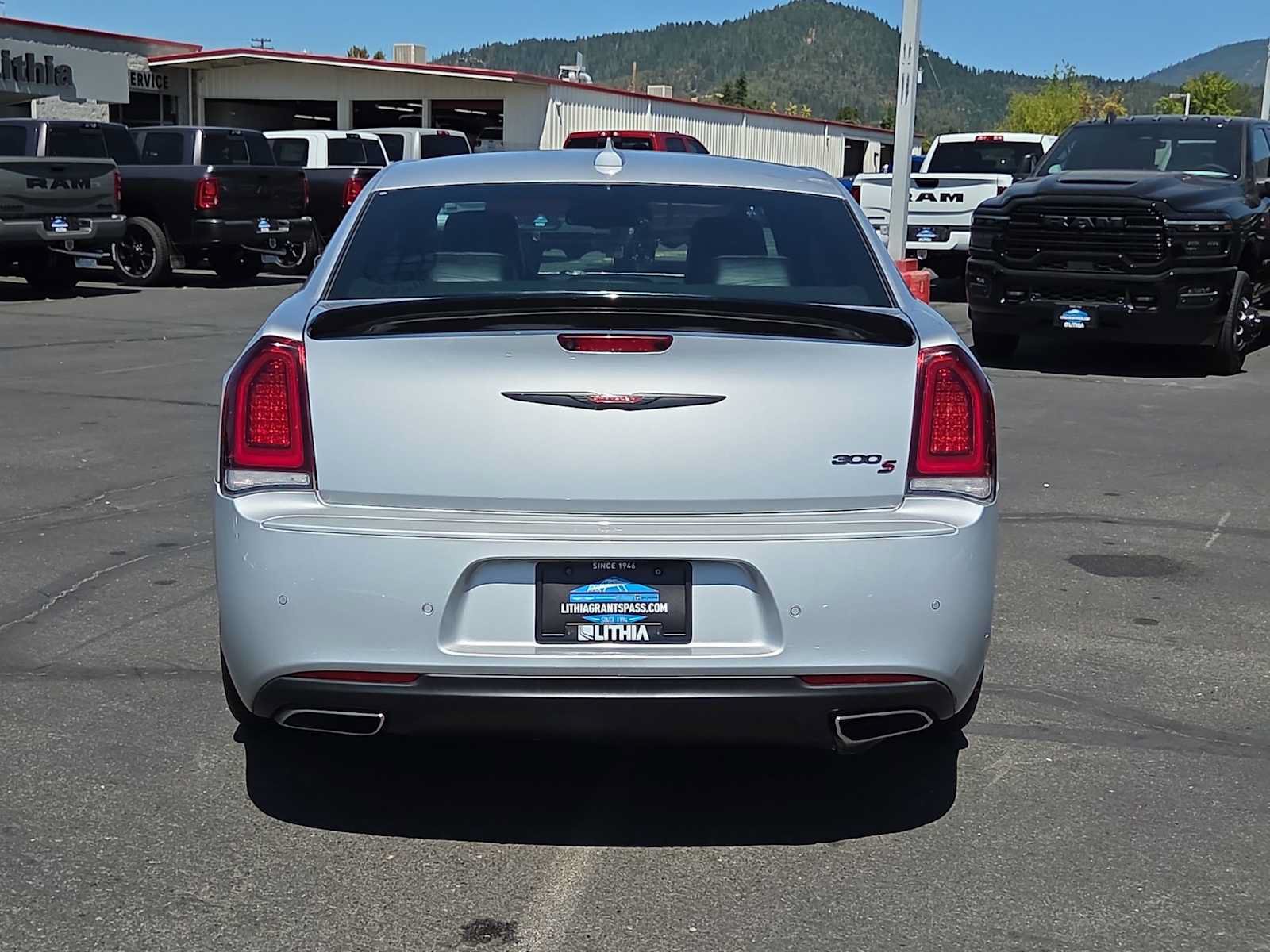 Used 2021 Chrysler 300 S RWD image 13