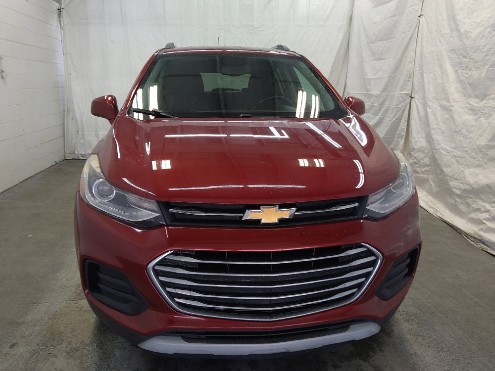 Used 2018 Chevrolet Trax LT w/ LT Convenience Package image 14