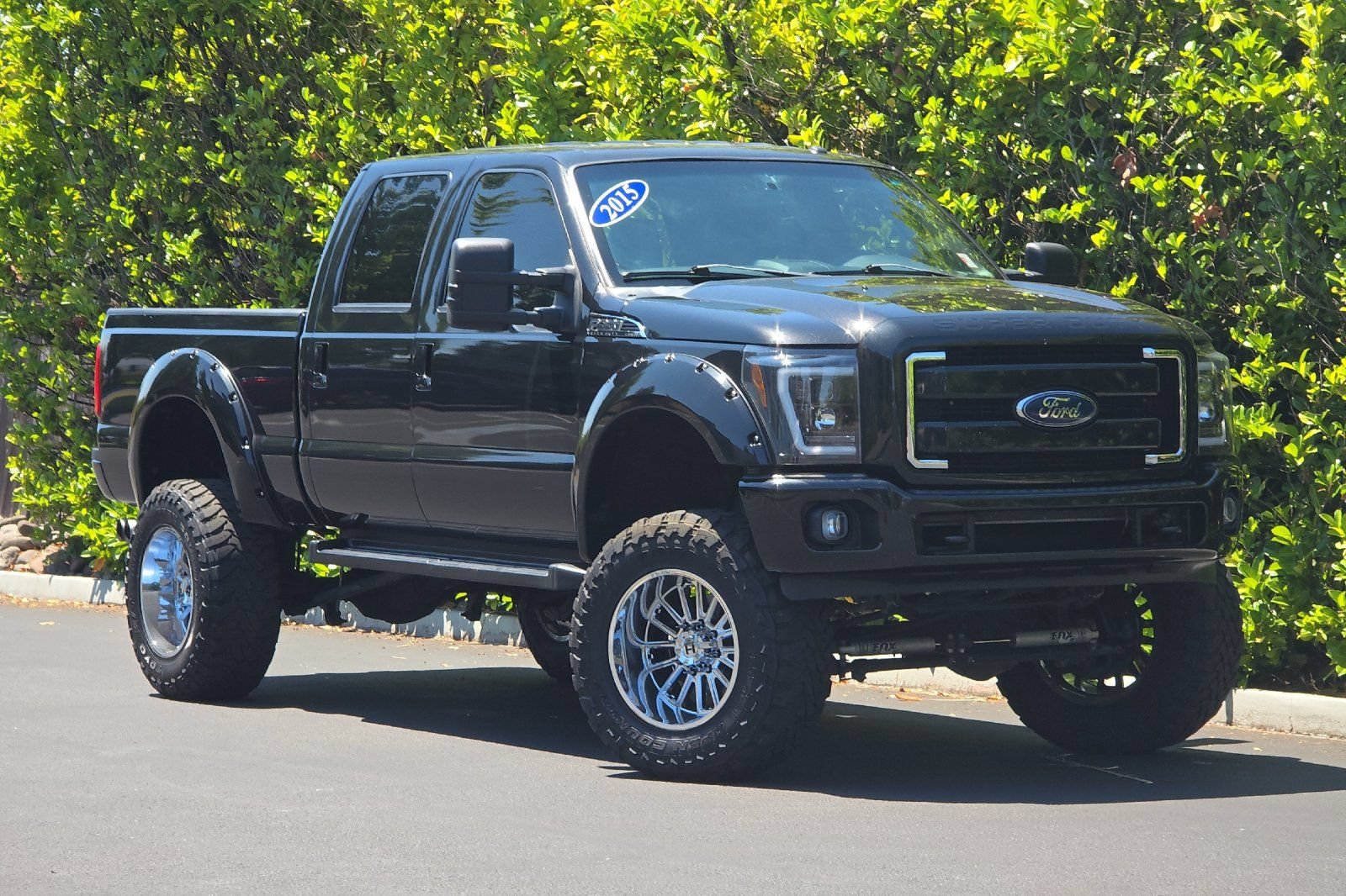 Used 2015 Ford F350 Lariat w/ FX4 4x4 Off Road Package image 2
