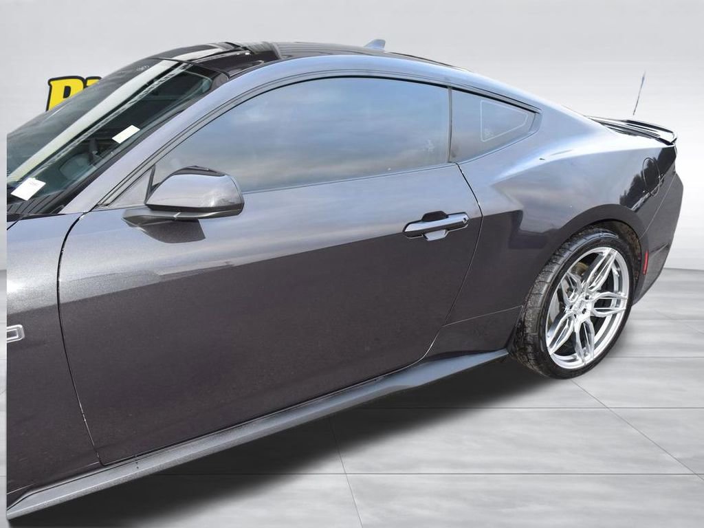 Used 2024 Ford Mustang GT image 6