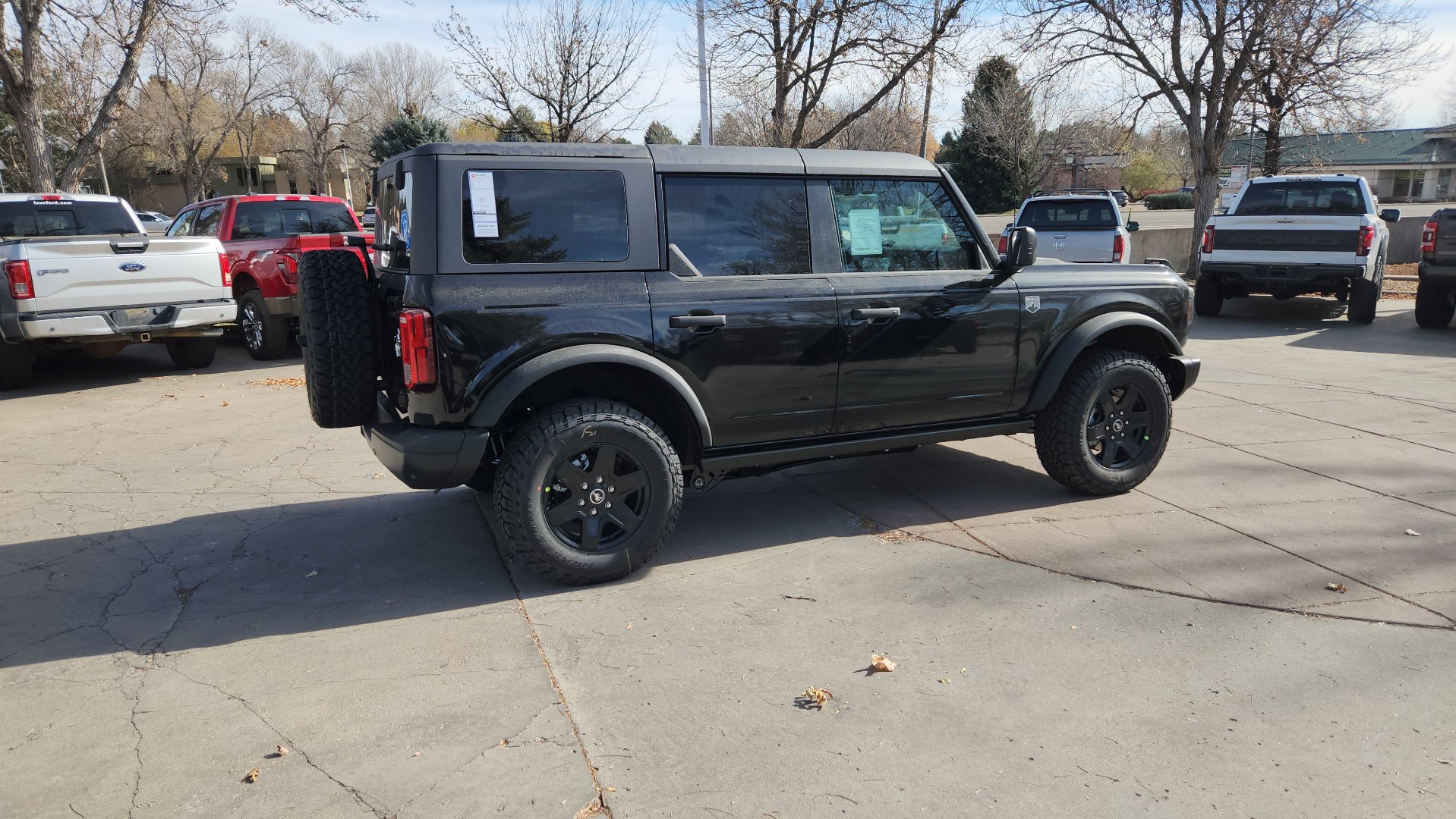 New 2025 Ford Bronco Big Bend w/ Black Diamond Package image 11