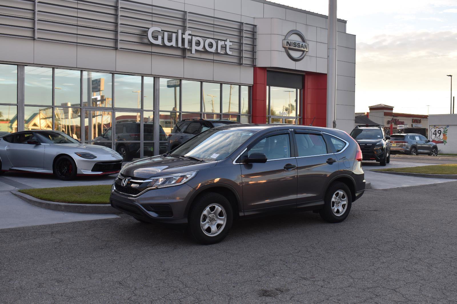 Used 2016 Honda CR-V LX image 2