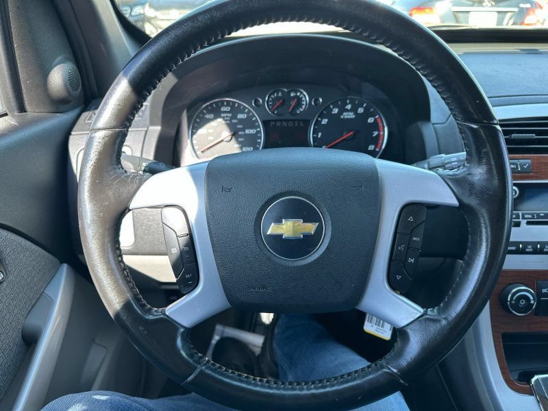 Used 2008 Chevrolet Equinox LT w/ Chrome And Sound Package FWD image 17