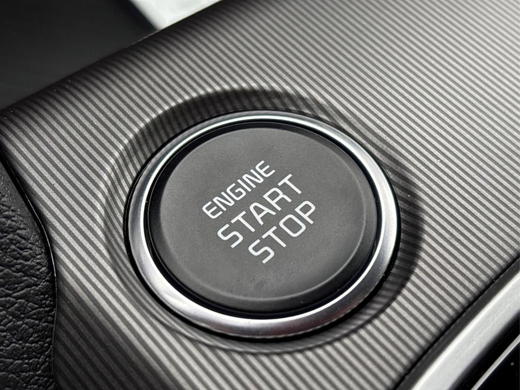 New 2026 Kia Sportage EX image 19