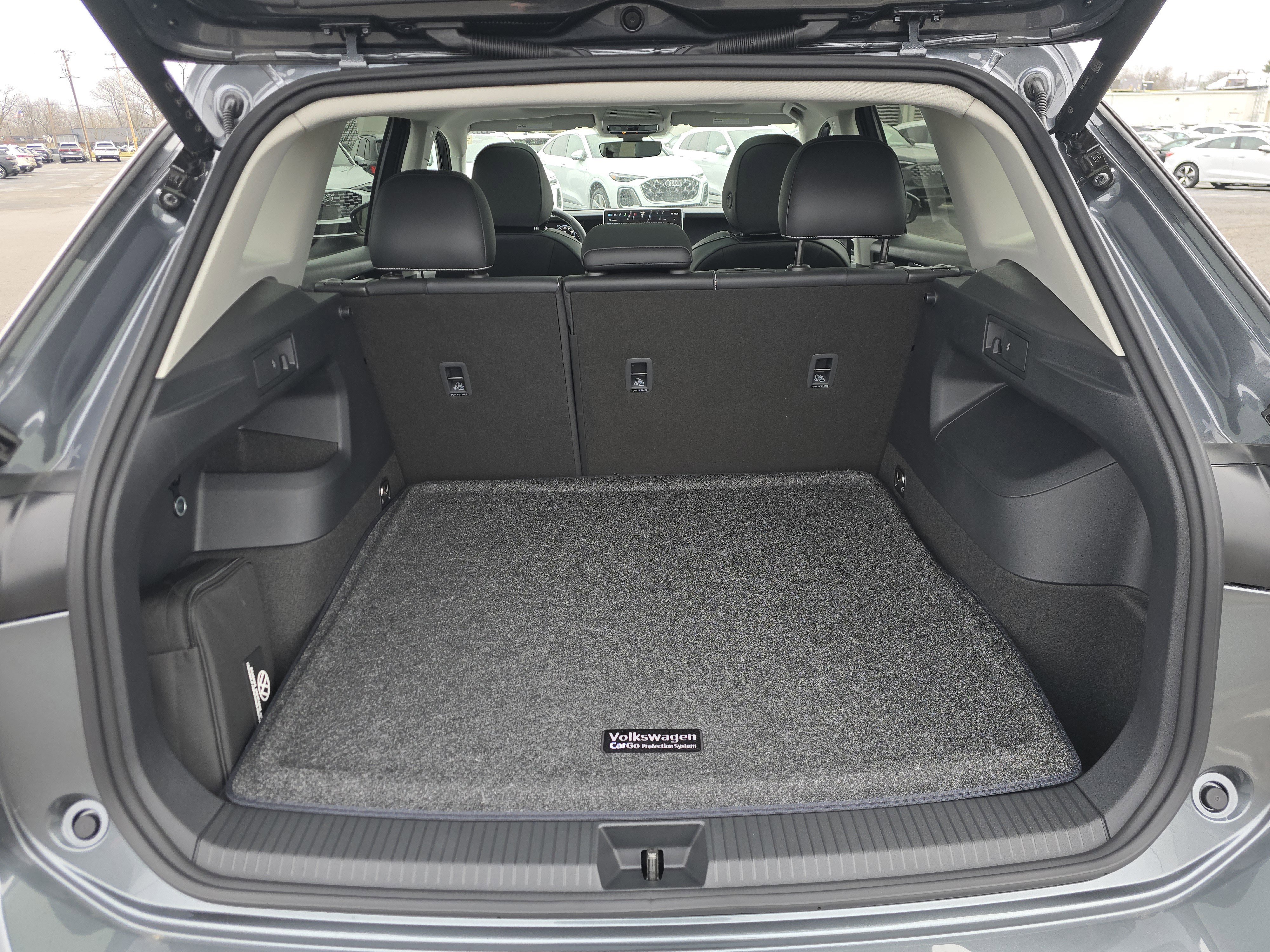 New 2026 Volkswagen Tiguan SE image 15