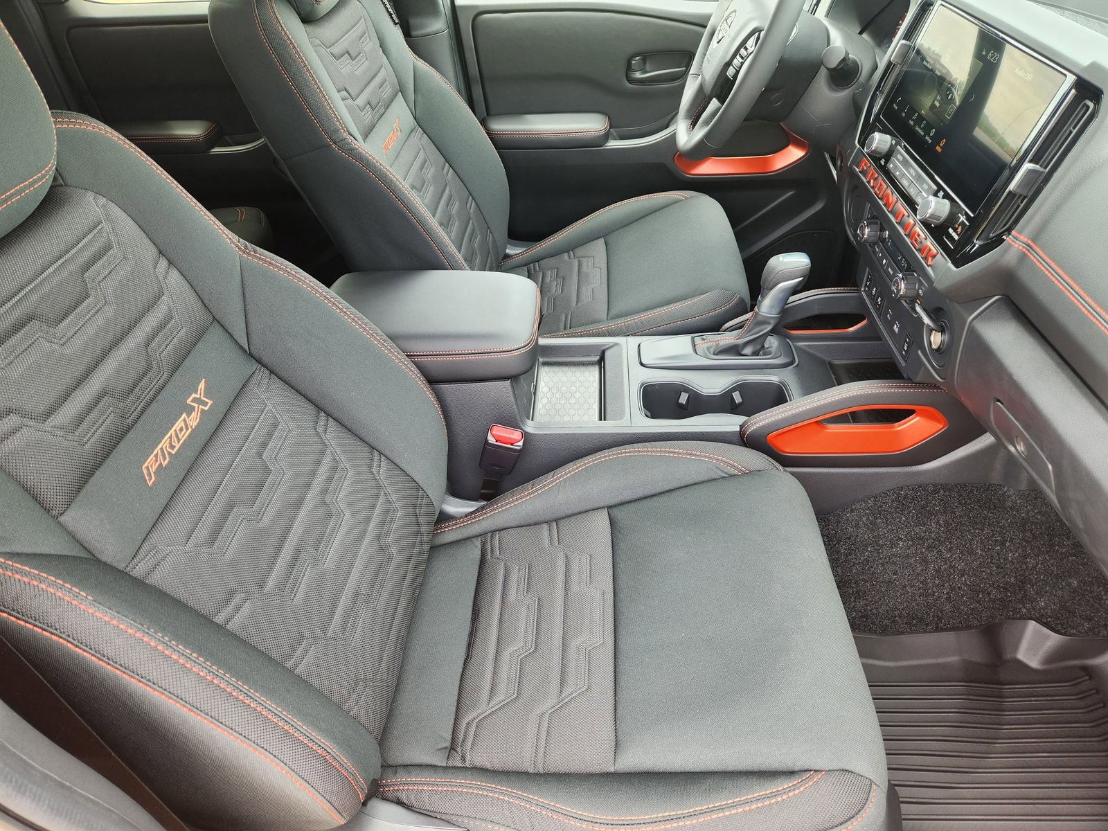 New 2026 Nissan Frontier Pro-X RWD image 13