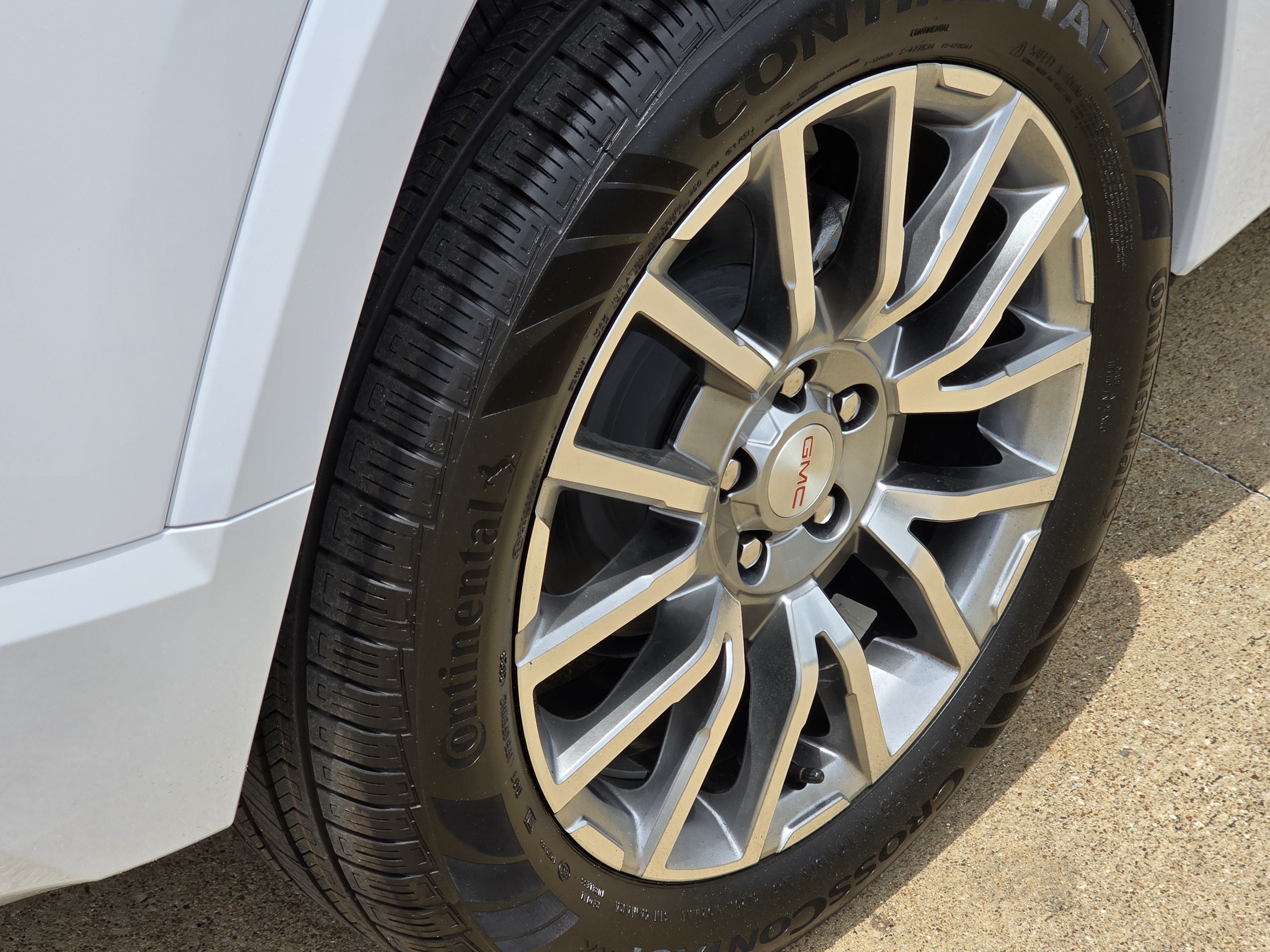 New 2027 GMC Terrain Denali AWD/4WD image 6